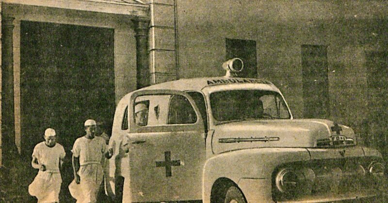 Antiga ambulancia SAMDU